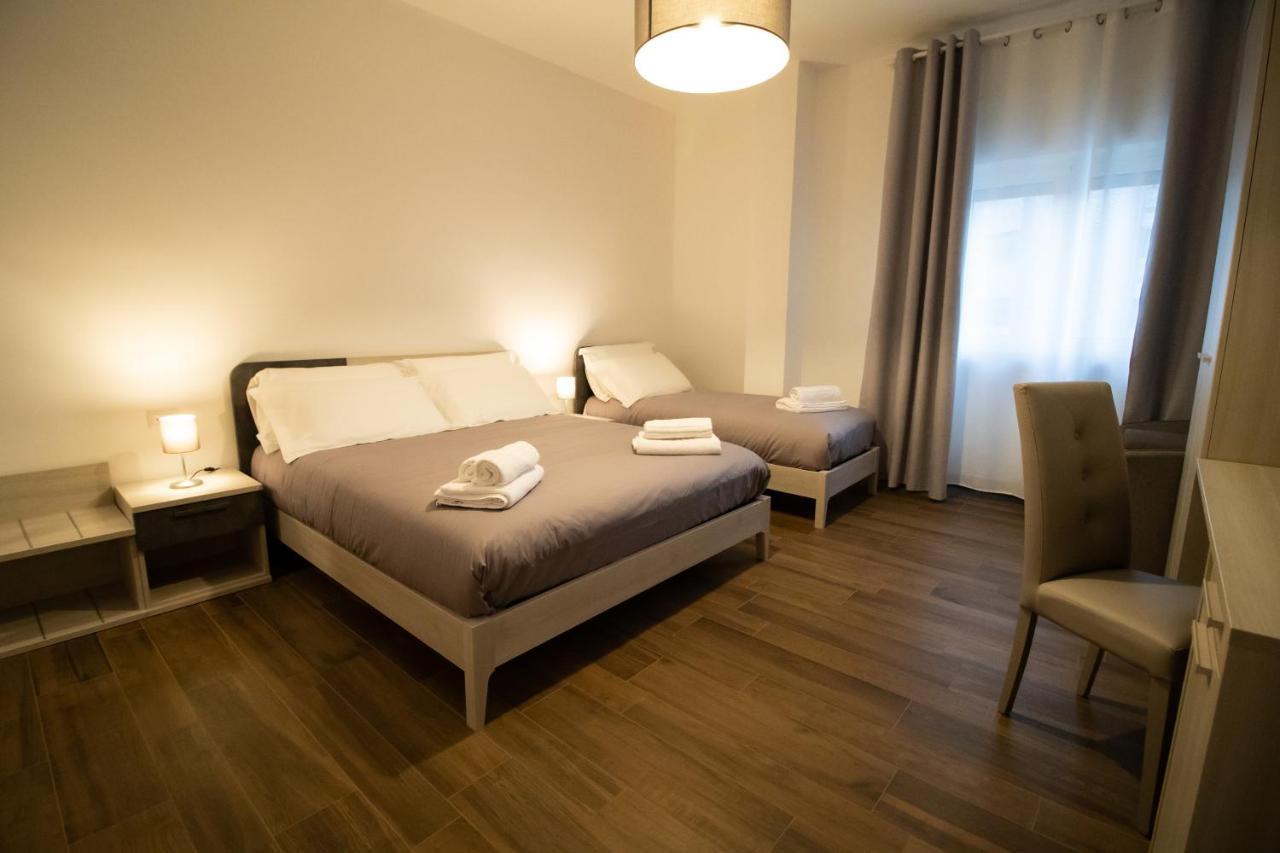 Viva' Bed and Breakfast Bari Buitenkant foto