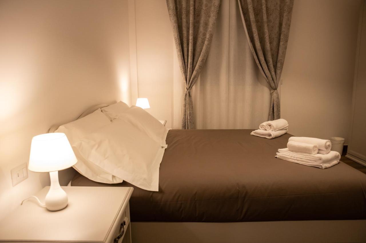 Viva' Bed and Breakfast Bari Buitenkant foto